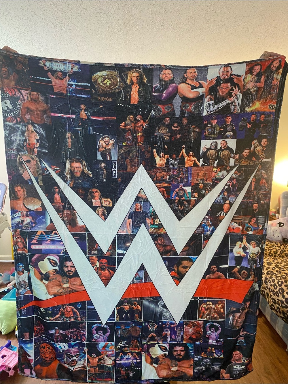 WWE Black White Red Iconic Logo Quilt Throw